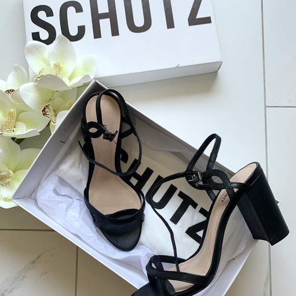 SCHUTZ | Scarlett Leather Sandal - Picture 6 of 8